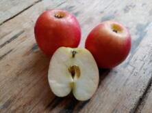 Apfel Crimson Crisp