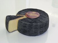 Rotweink&auml;se ca. 800g